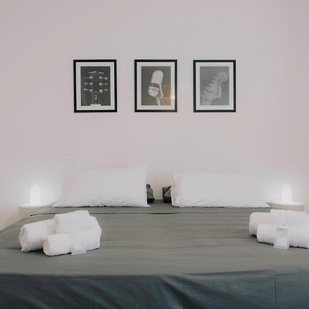 Cavour Luxury Apartments Verona Bagian luar foto