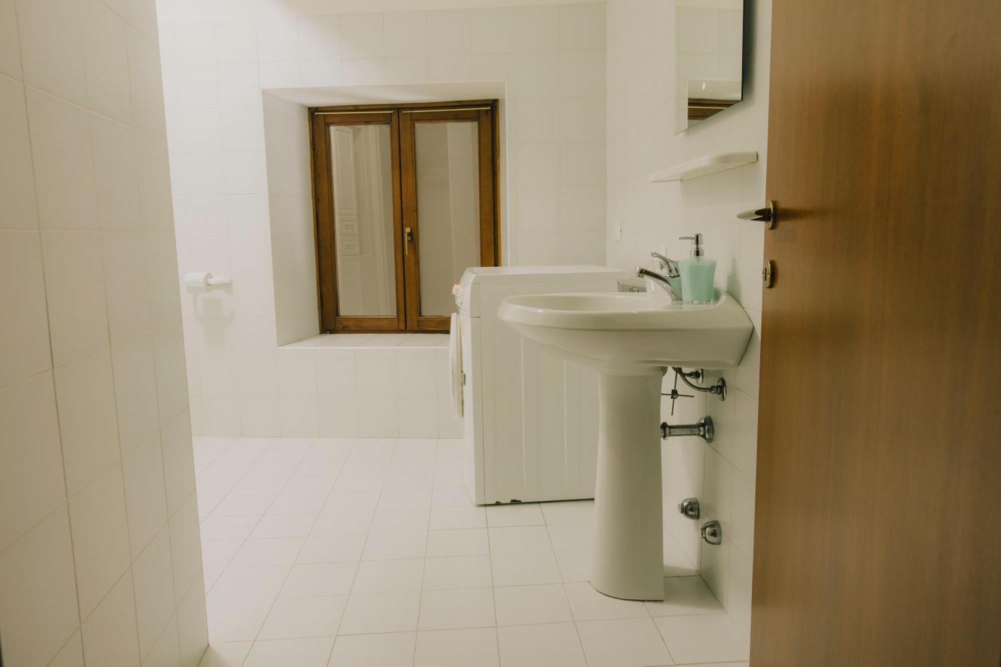 Cavour Luxury Apartments Verona Bagian luar foto