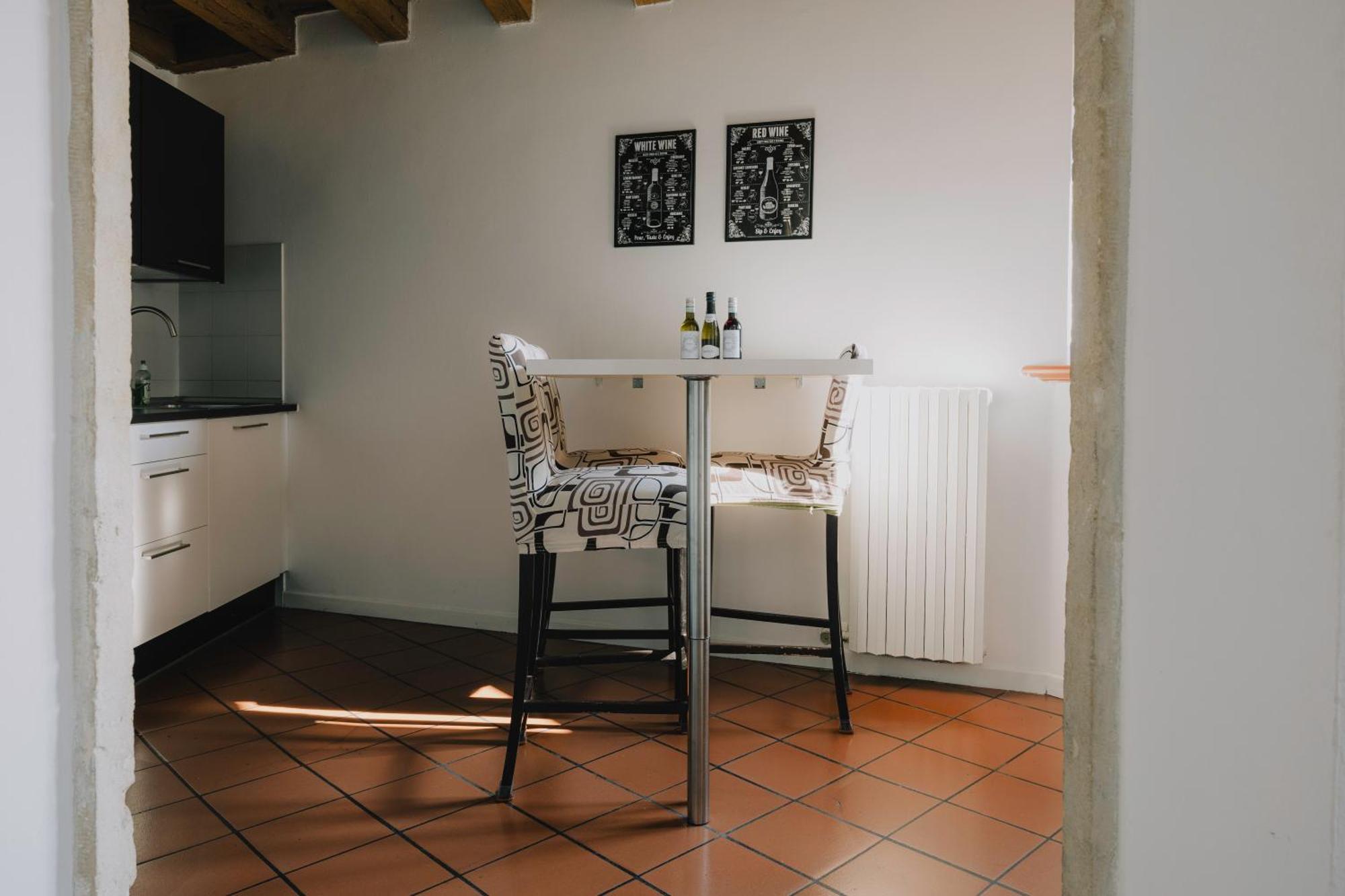 Cavour Luxury Apartments Verona Bagian luar foto